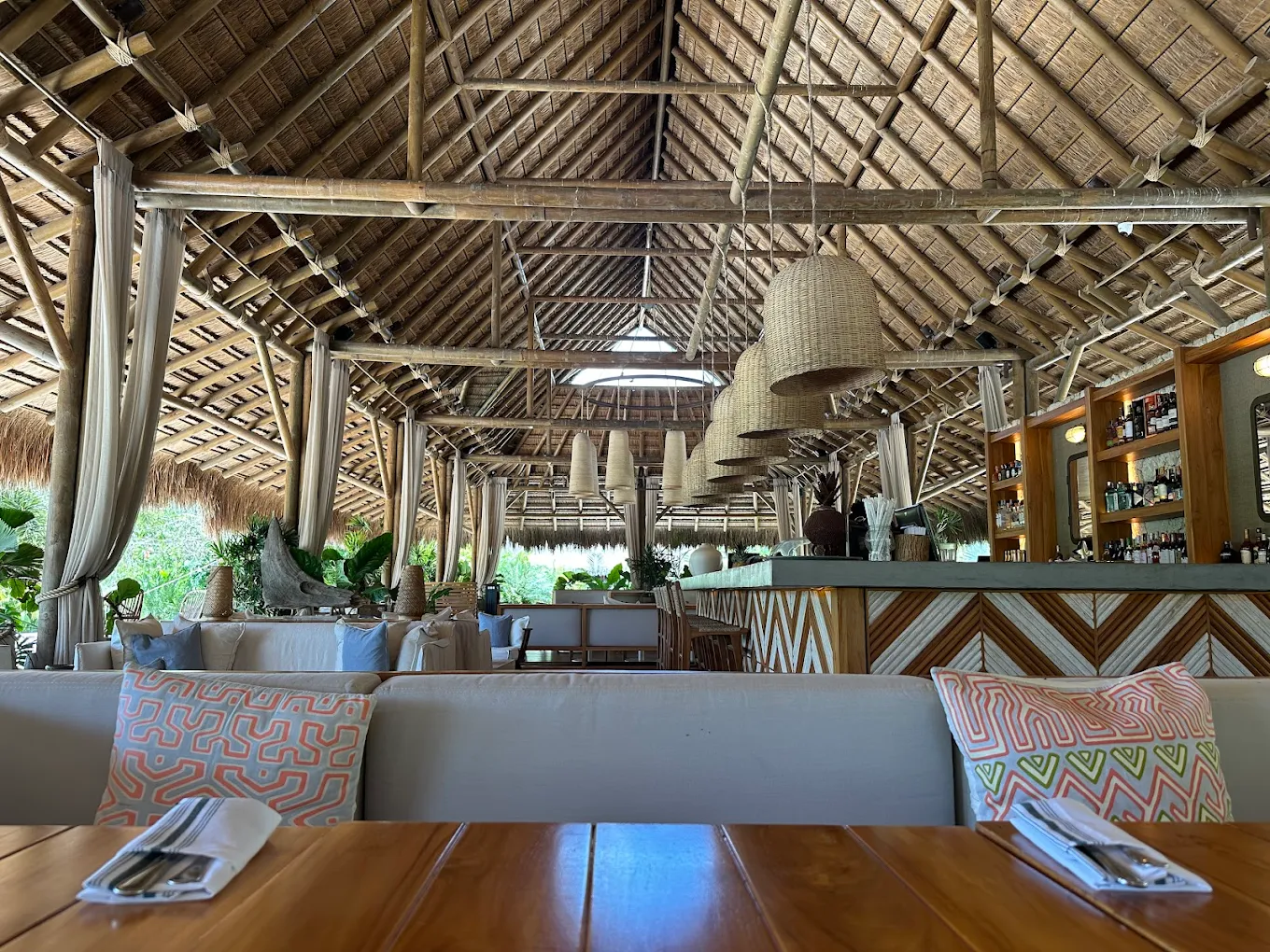 Makani Luxury Wanderlust — Day Pass