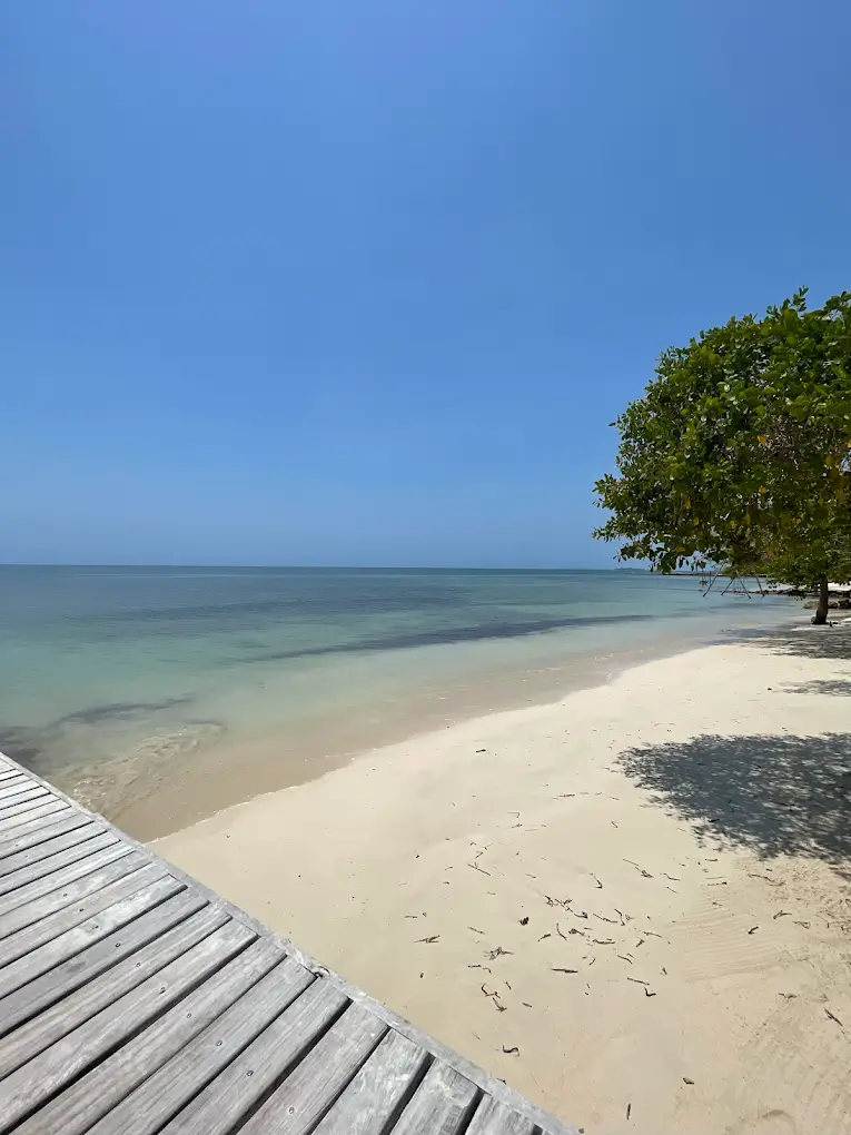 Sabai Beach Club