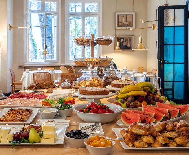 Private Chef Experience at Your Villa