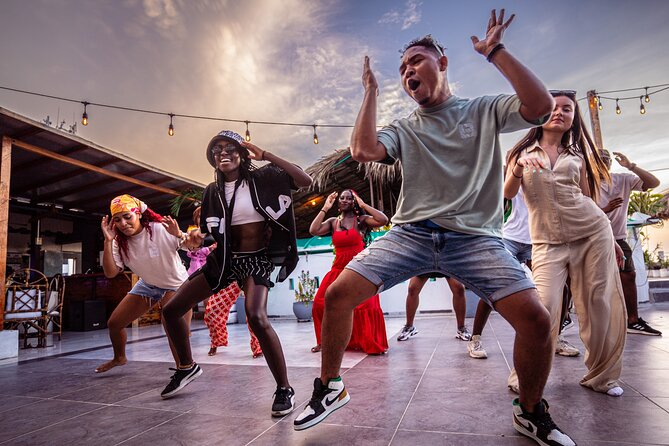 Salsa & Champeta Dance Experience – Feel the Rhythm of the Caribbean!