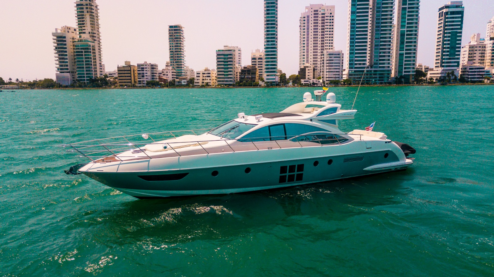 Luxury Yacht & Boat Rentals – Rosario Islands & Cartagena Bay