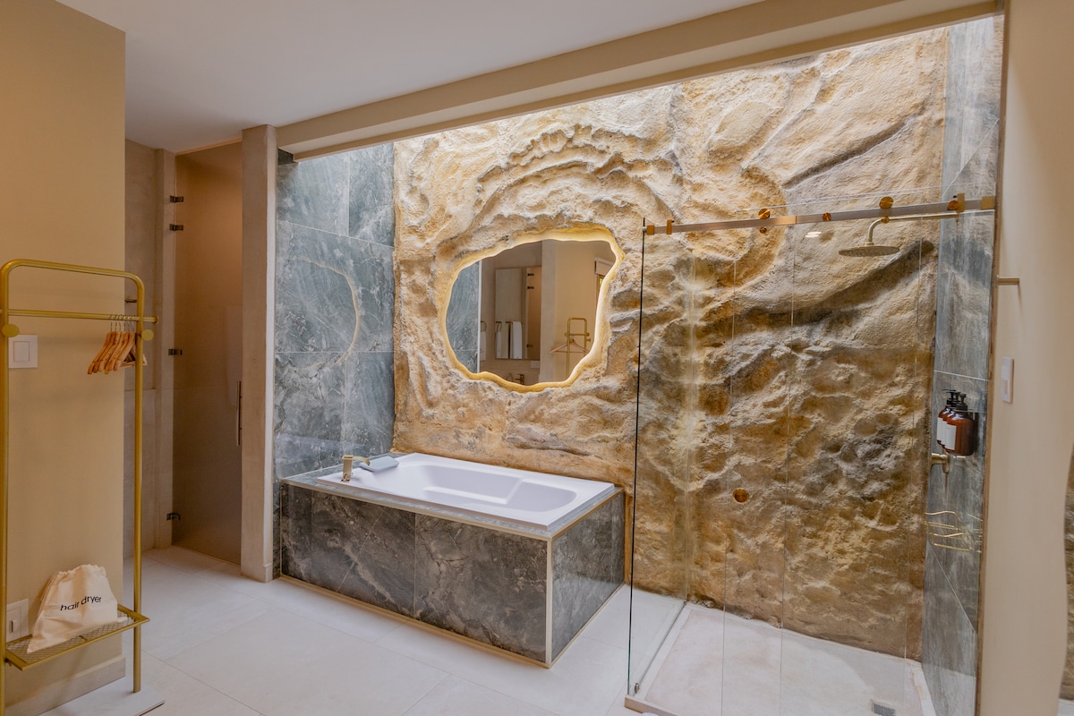Master Suite