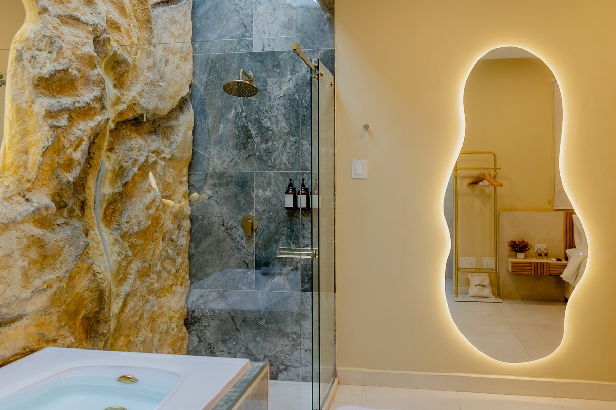 Master Suite