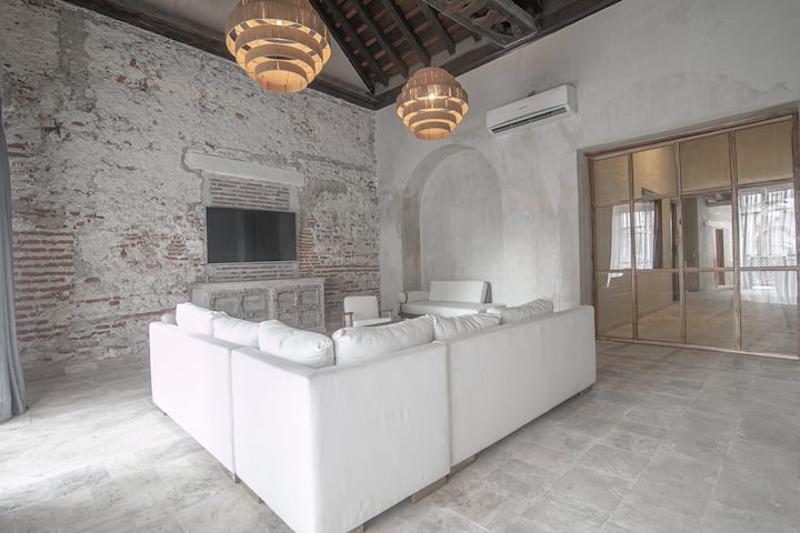 Casa Cabal