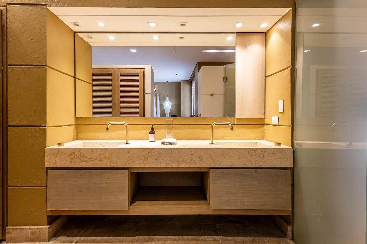 Master Suite