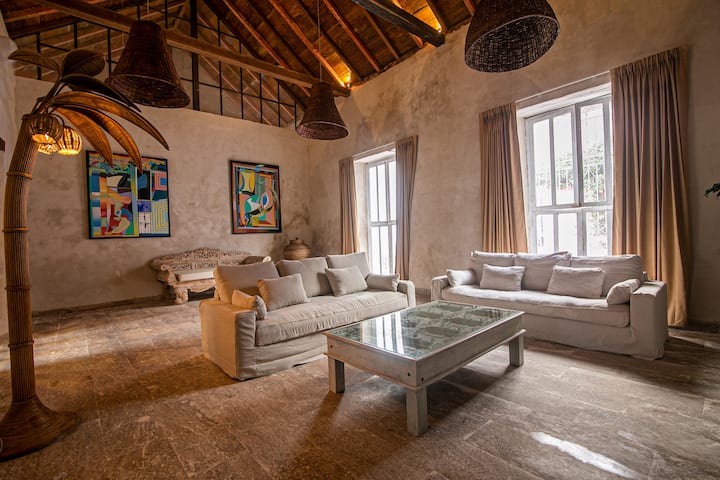 Casa Puntales