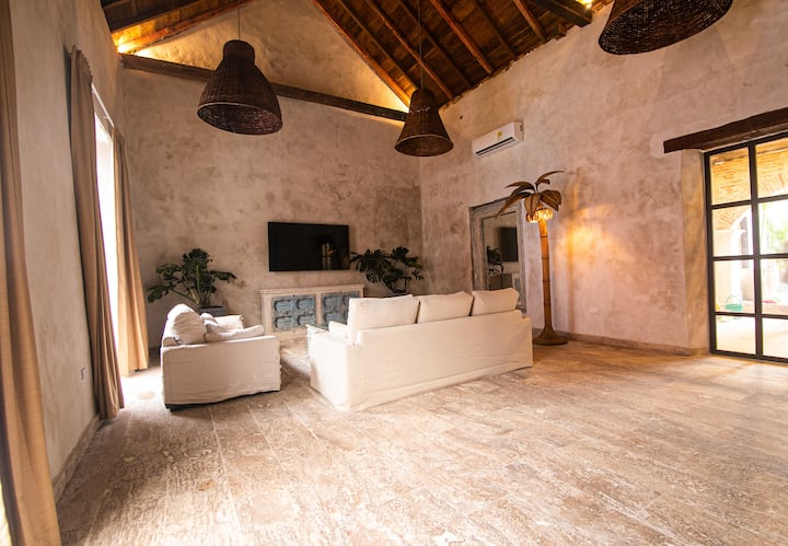 Casa Puntales