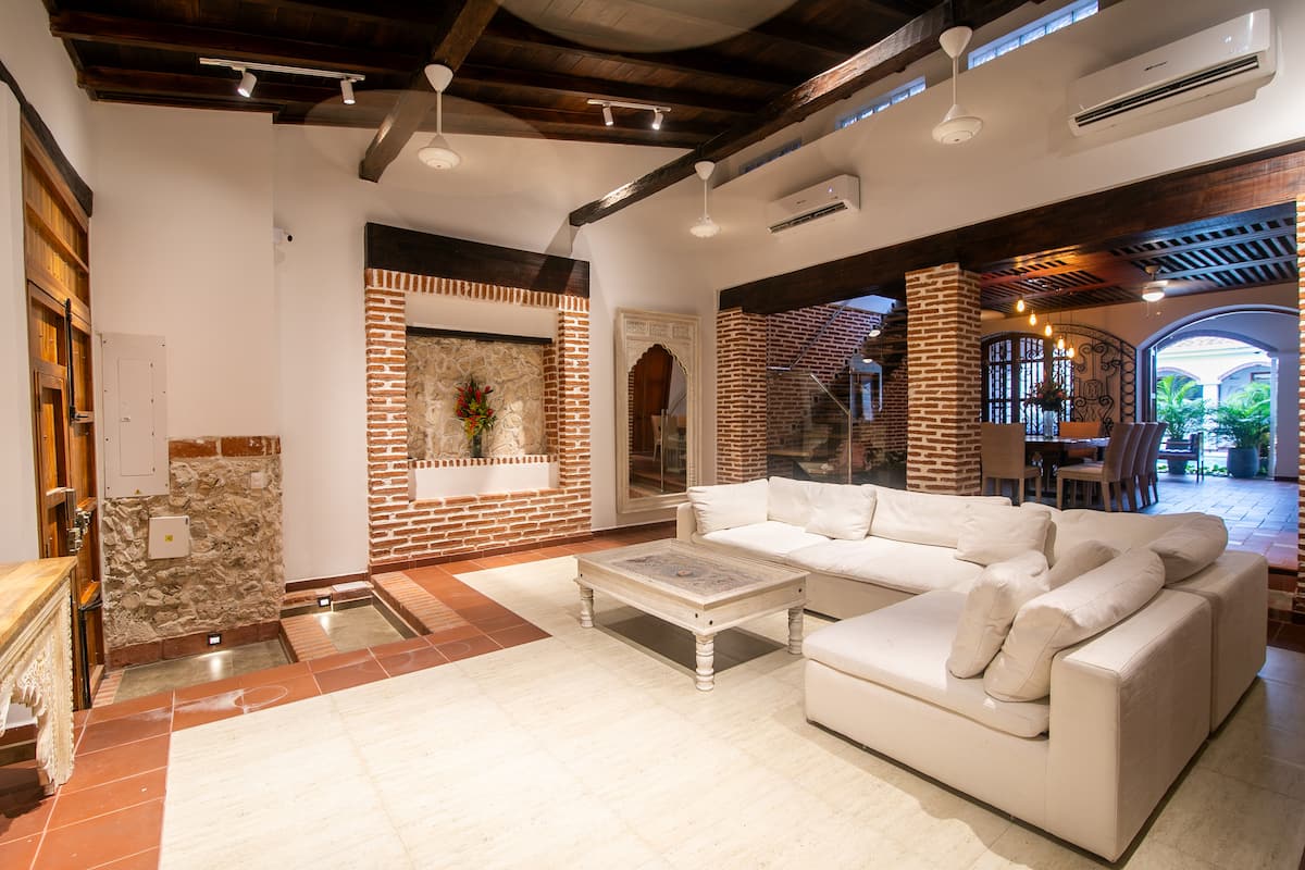 Casa Sebastian