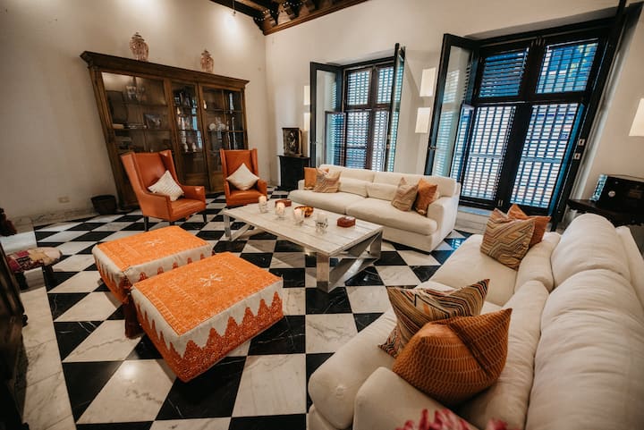 Cattleya Luxury House