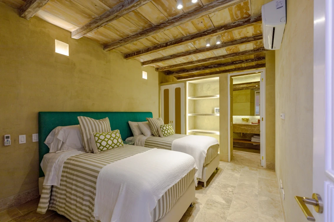 Casa Mis Amores 8 Bedroom Villa — photo 44